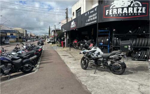 Ferrareze Moto Center3